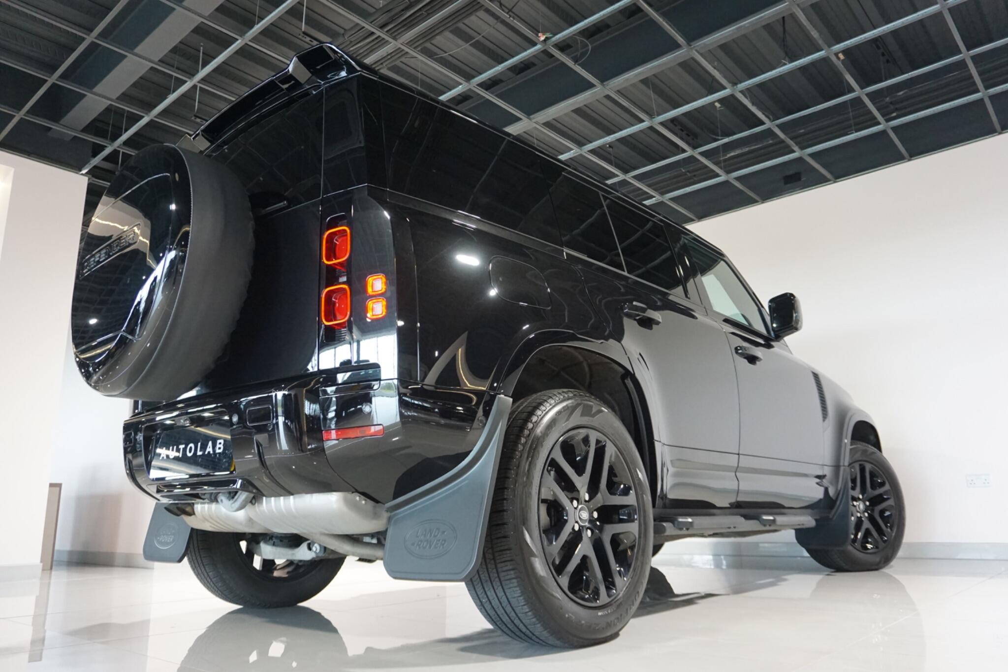Land Rover Defender 110 3.0 D250 MHEV S Hard Top SUV 5dr Diesel Auto 4WD MWB Euro 6 (s/s) (250 ps)